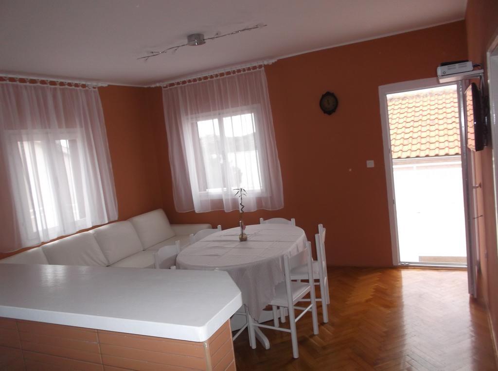 Apartman Vladic Apartment Grebastica Ngoại thất bức ảnh